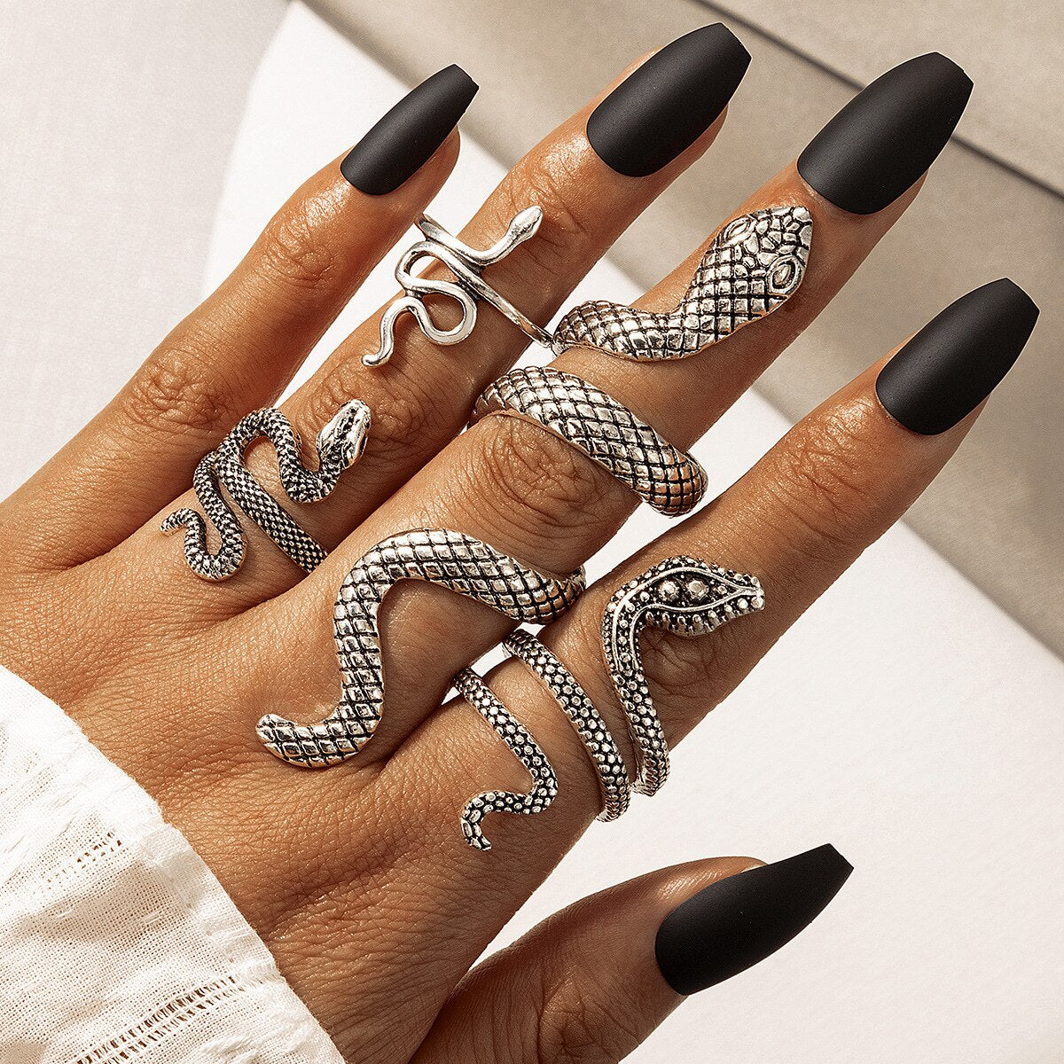 4 Pcs/Set Texture Snake Rings